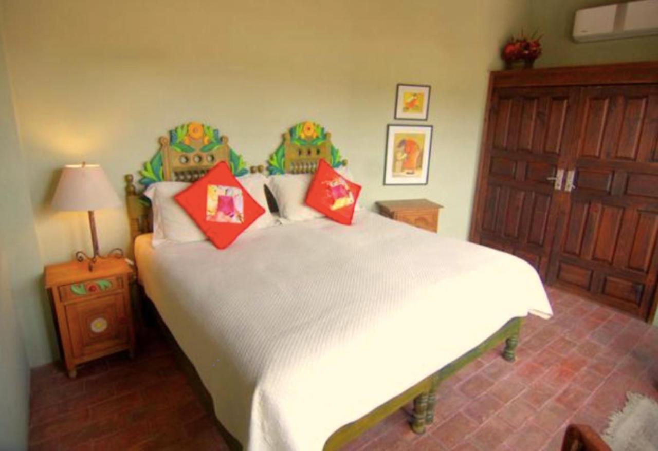Casa De La Noche