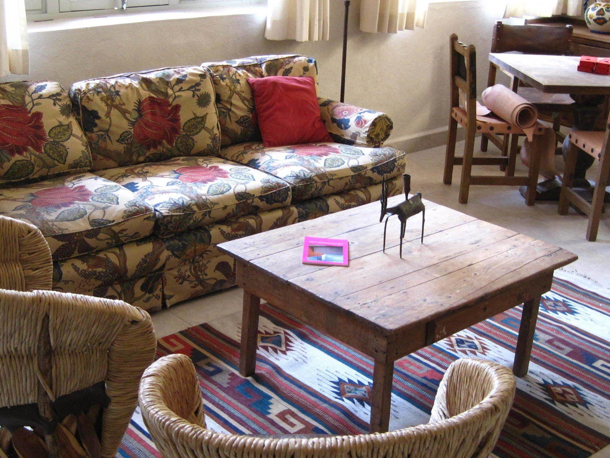 Casa De La Noche Bed & Breakfast