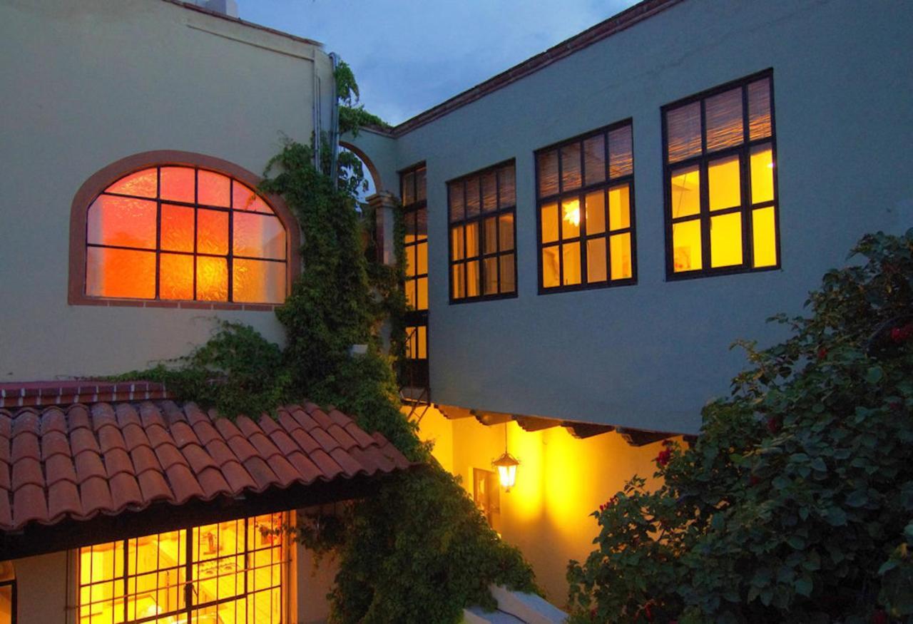 Casa De La Noche